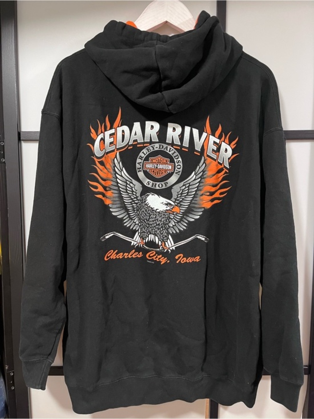 Harley-Davidson Cedar River Charles City Iowa Zip Up Hoodie L Black Orange